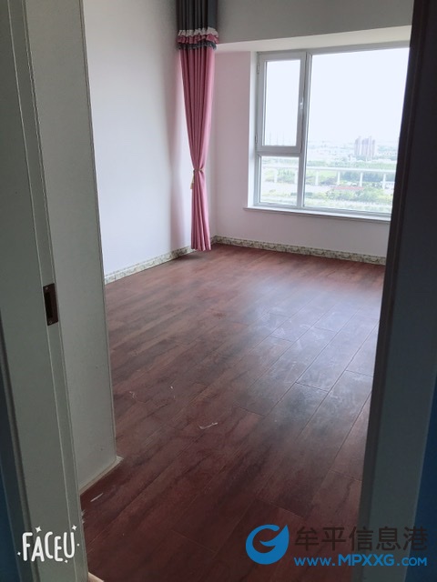 海景房大三居精装99.8万价格可议