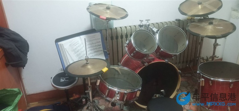 忍痛出售架子鼓1000