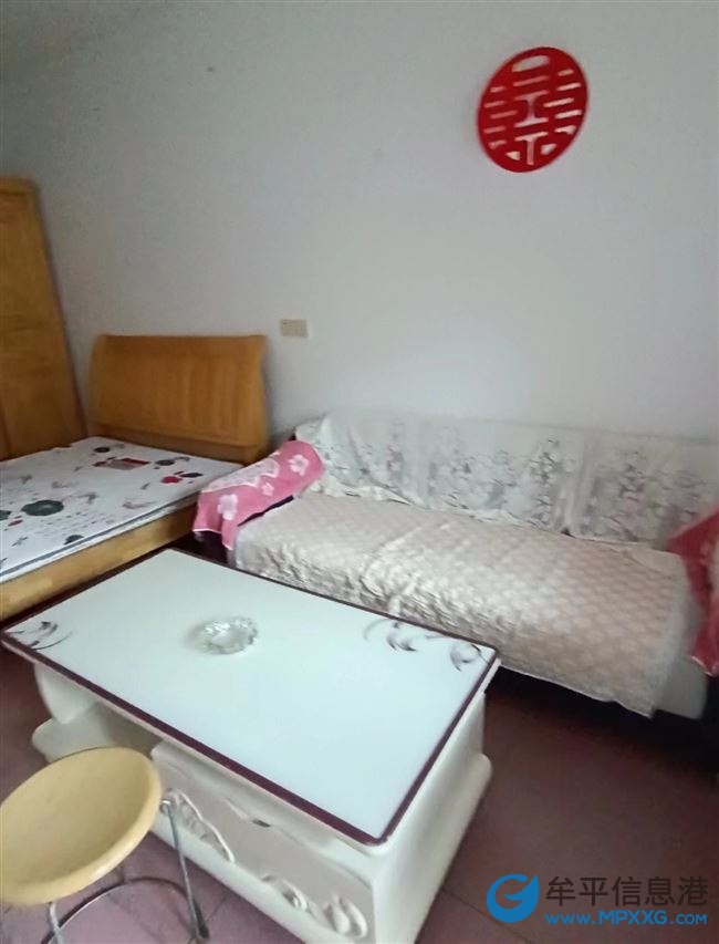 商业大厦南向公寓出租800元拎包入住，长租可议