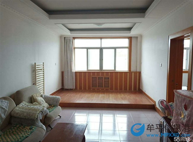 出售振华商厦附近某单位家属楼