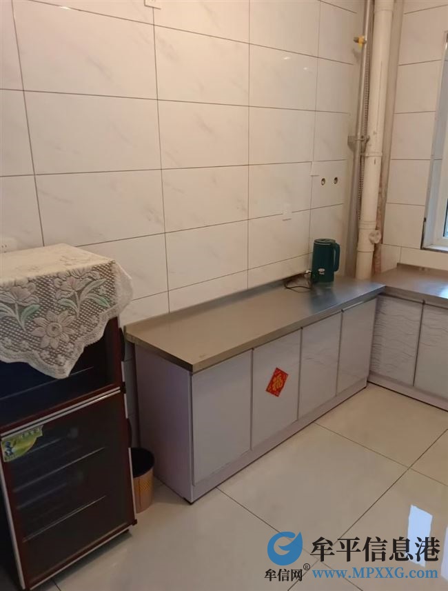 一格明珠94平两室精装房出租