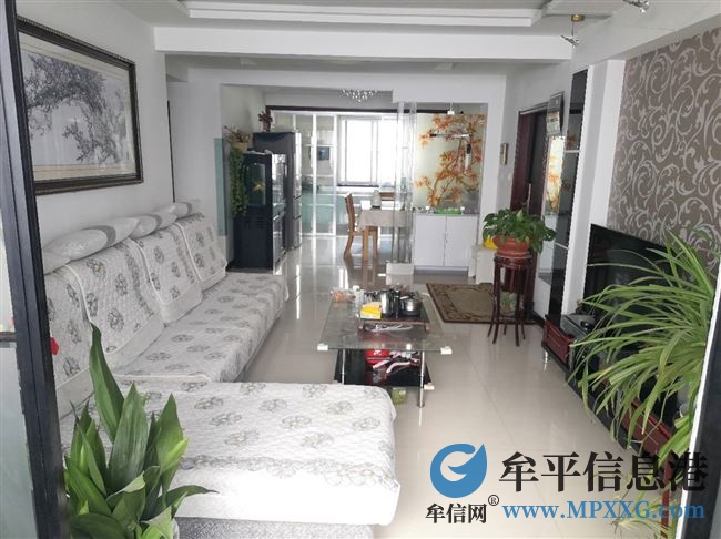 锦秀豪庭电梯五楼90平精装两室出租