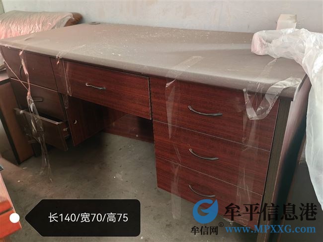 个人一些办公家具转让